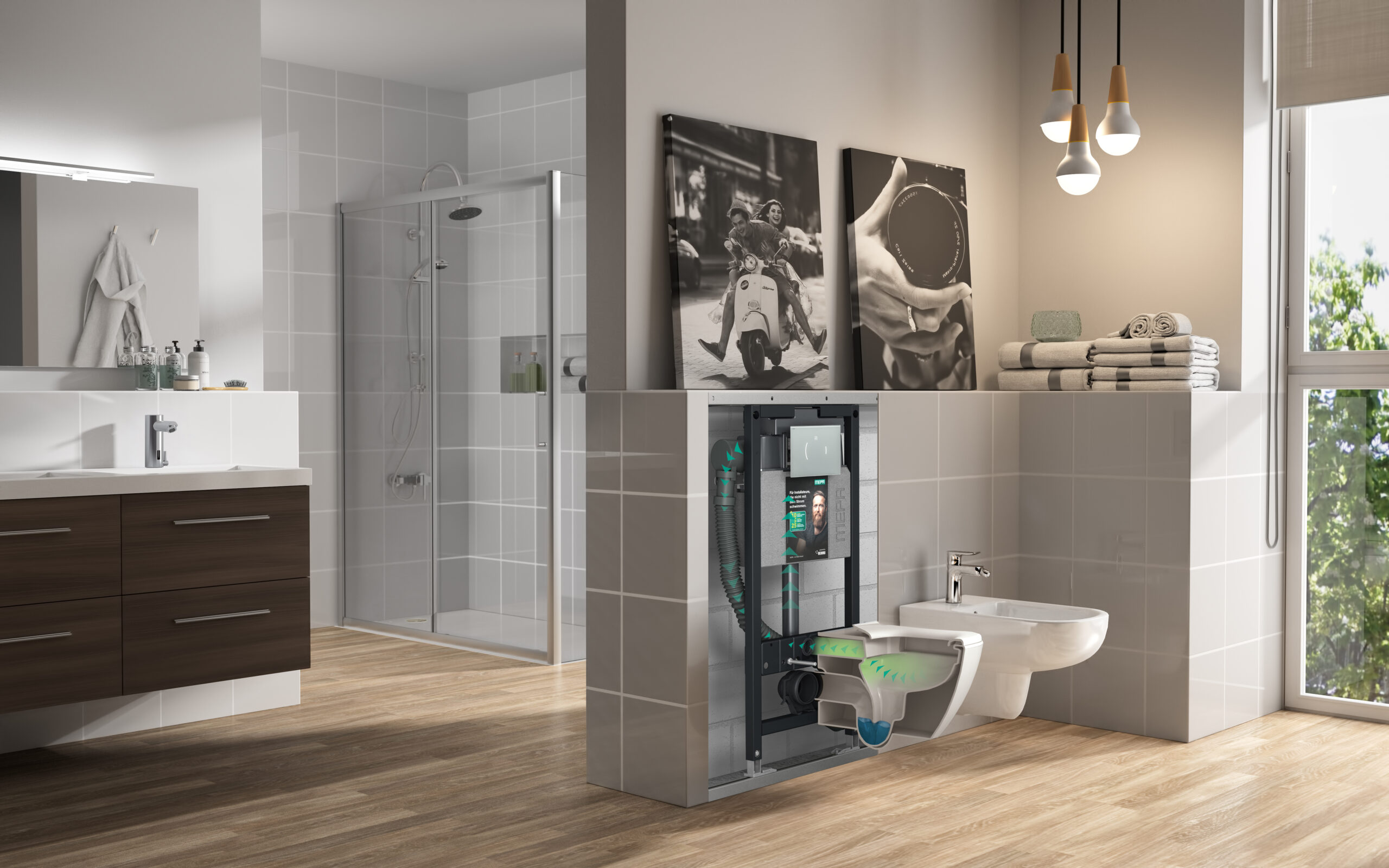 Freundlicher Handwerker präsentiert ein modernes, barrierefreies Badezimmer mit ebenerdiger Dusche und Sitzgelegenheit.